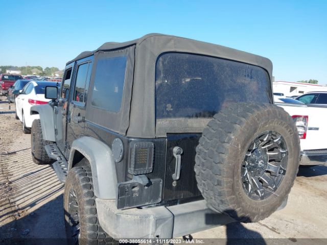 Photo 2 VIN: 1C4BJWDG2HL504074 - JEEP WRANGLER UNLIMITED 