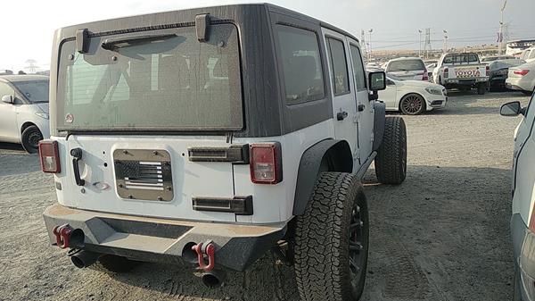 Photo 8 VIN: 1C4BJWDG2HL550715 - JEEP WRANGLER 