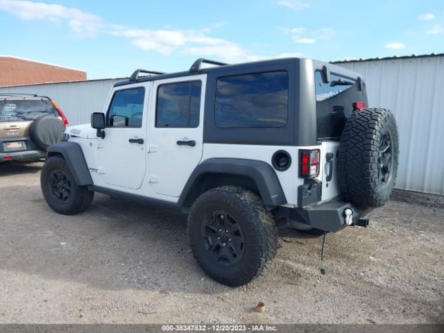 Photo 2 VIN: 1C4BJWDG2HL596996 - JEEP WRANGLER UNLIMITED 