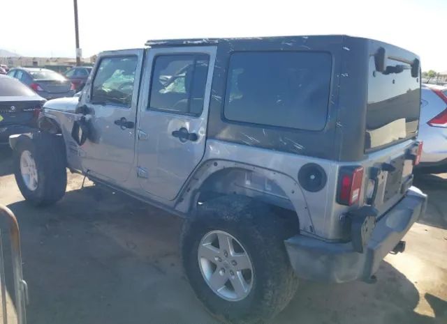 Photo 2 VIN: 1C4BJWDG2HL613991 - JEEP WRANGLER 