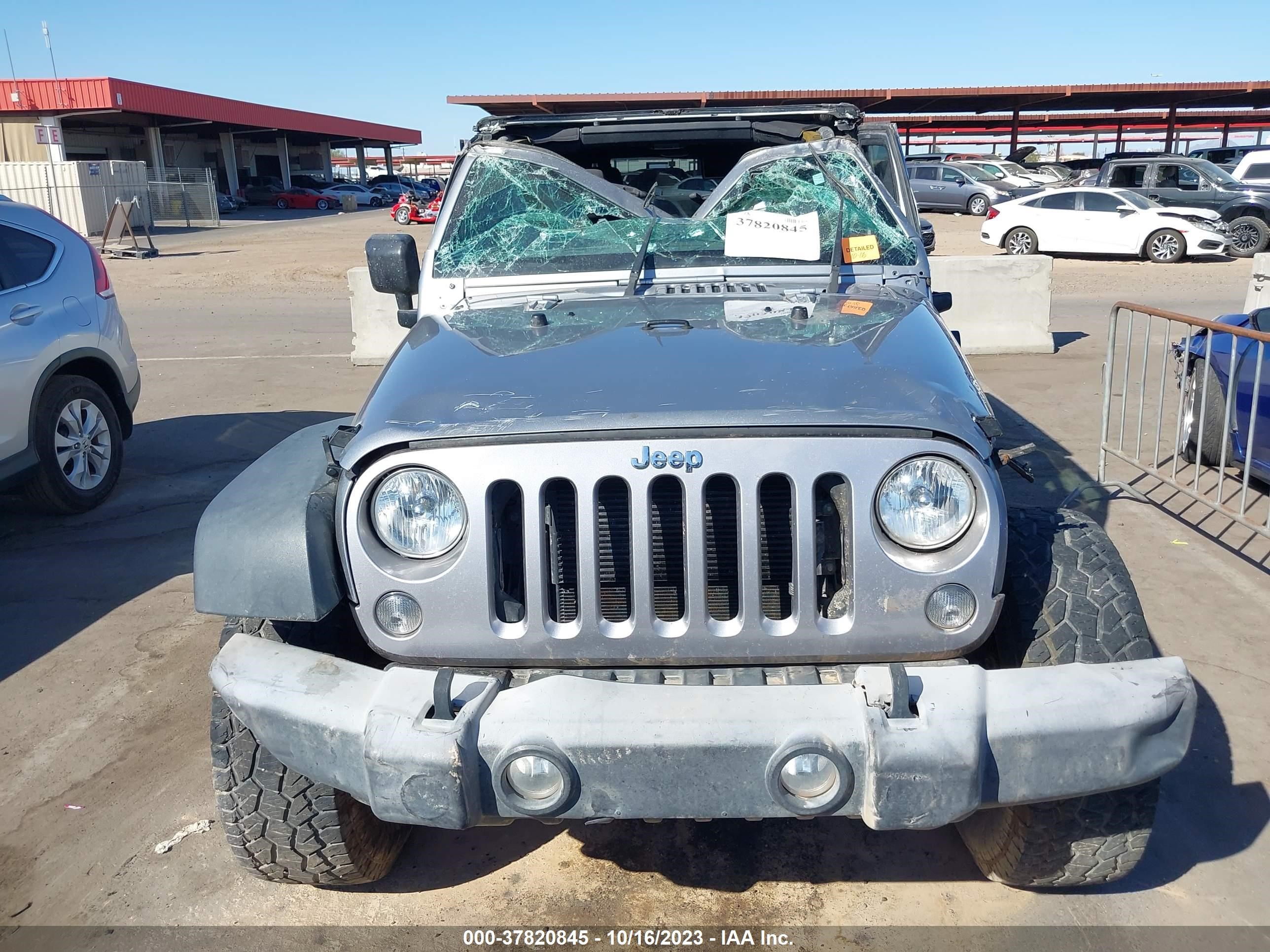 Photo 11 VIN: 1C4BJWDG2HL613991 - JEEP WRANGLER 