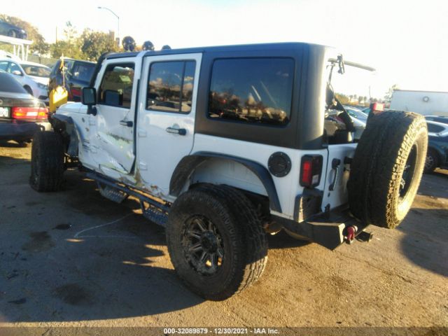 Photo 2 VIN: 1C4BJWDG2HL615448 - JEEP WRANGLER UNLIMITED 