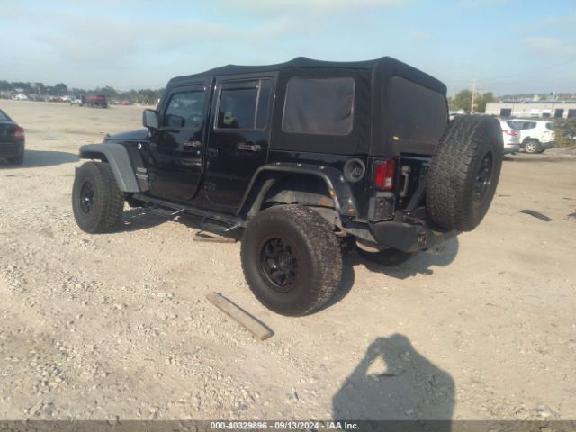 Photo 2 VIN: 1C4BJWDG2HL710611 - JEEP WRANGLER 