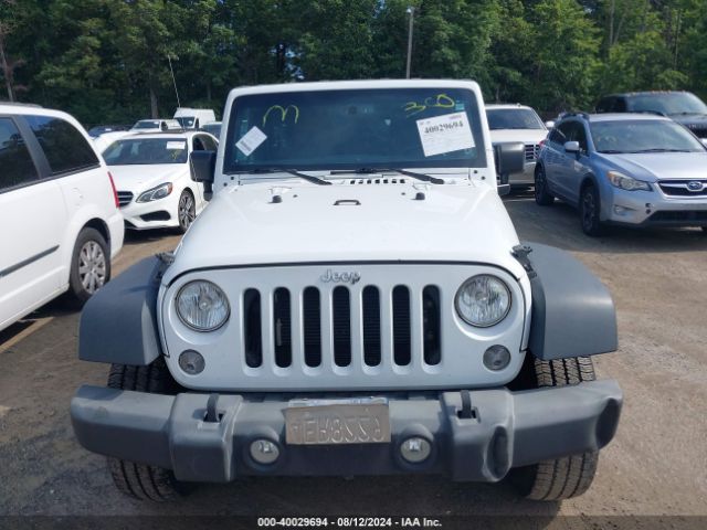 Photo 5 VIN: 1C4BJWDG2HL740627 - JEEP WRANGLER 