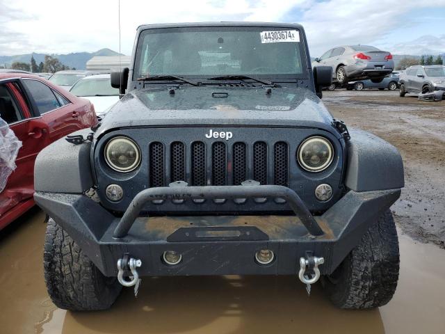 Photo 4 VIN: 1C4BJWDG2HL753412 - JEEP WRANGLER 