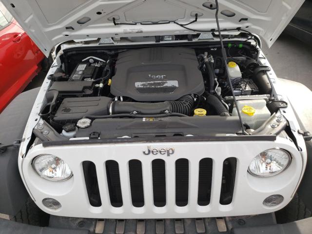 Photo 6 VIN: 1C4BJWDG2JL829393 - JEEP WRANGLER U 