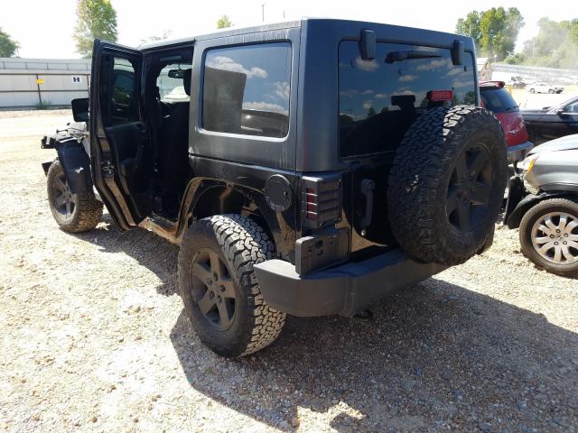 Photo 2 VIN: 1C4BJWDG2JL844654 - JEEP WRANGLER U 