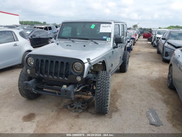 Photo 1 VIN: 1C4BJWDG2JL848588 - JEEP WRANGLER JK 