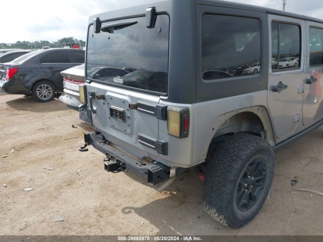 Photo 5 VIN: 1C4BJWDG2JL848588 - JEEP WRANGLER JK 