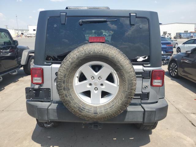 Photo 5 VIN: 1C4BJWDG2JL882725 - JEEP WRANGLER 