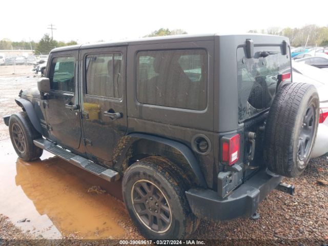 Photo 2 VIN: 1C4BJWDG2JL911821 - JEEP WRANGLER JK UNLIMITED 