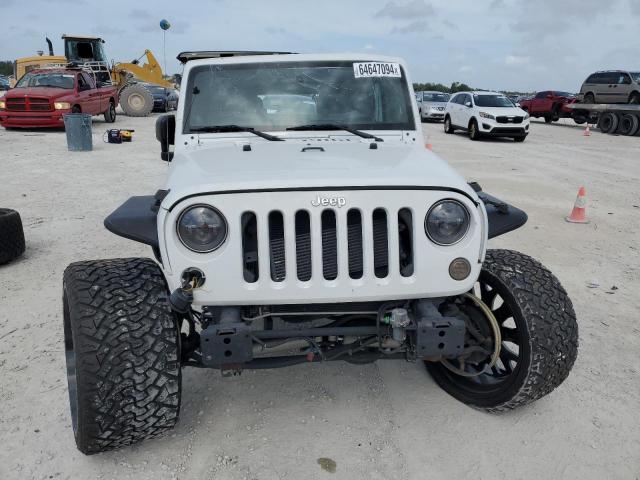 Photo 4 VIN: 1C4BJWDG3CL220378 - JEEP WRANGLER 