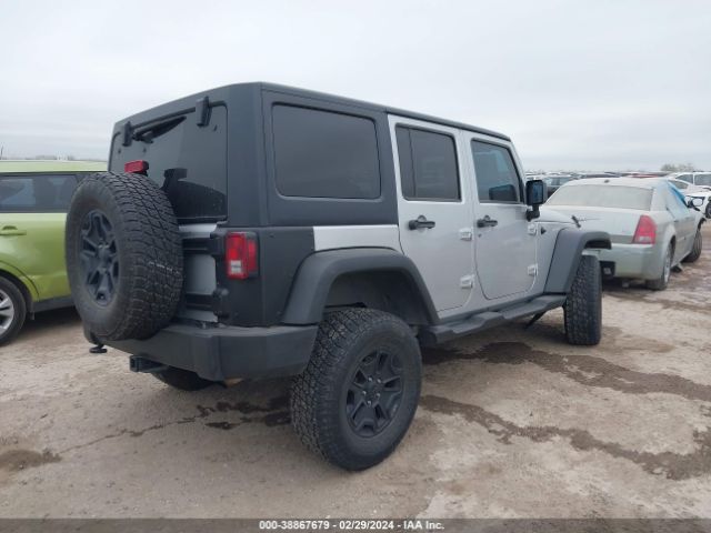 Photo 3 VIN: 1C4BJWDG3CL281102 - JEEP WRANGLER UNLIMITED 