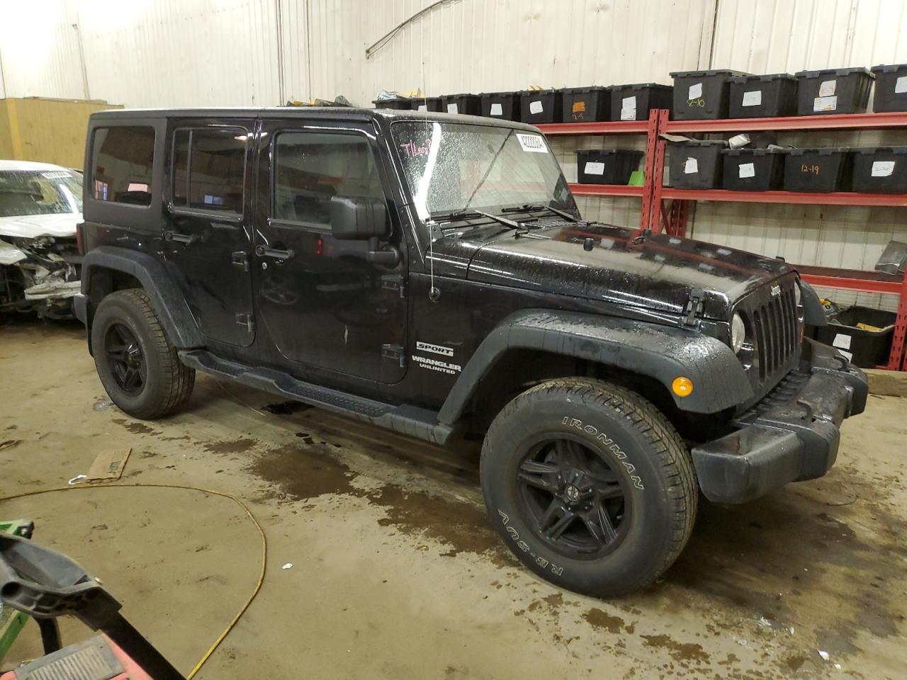 Photo 3 VIN: 1C4BJWDG3DL623455 - JEEP WRANGLER 