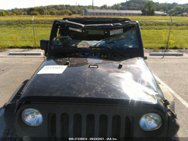 Photo 5 VIN: 1C4BJWDG3DL653359 - JEEP WRANGLER UNLIMITED 