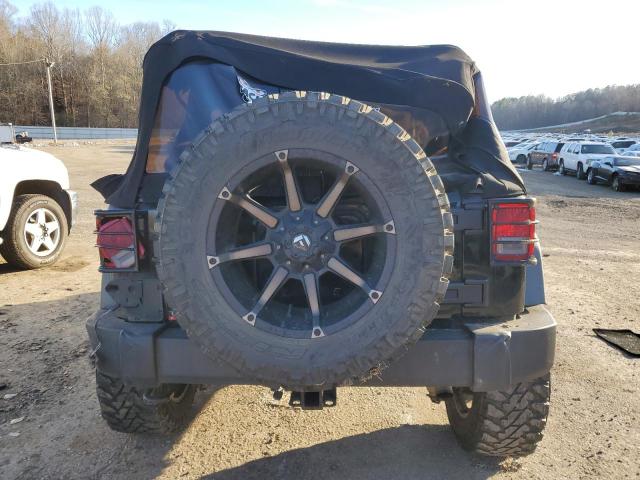 Photo 5 VIN: 1C4BJWDG3EL305806 - JEEP WRANGLER 