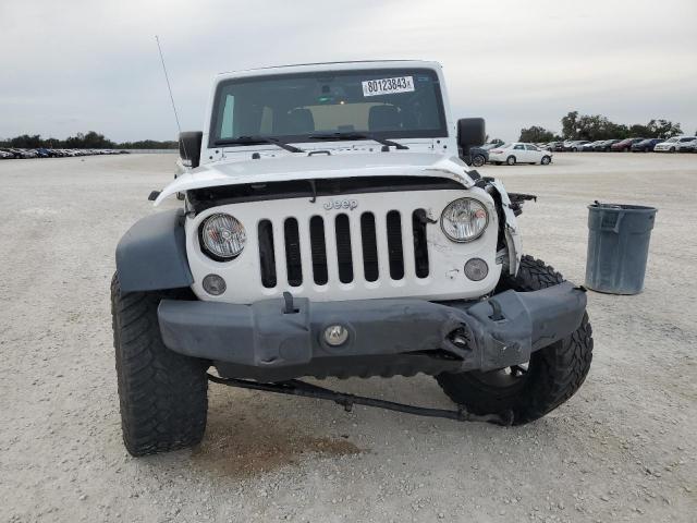 Photo 4 VIN: 1C4BJWDG3FL621904 - JEEP WRANGLER U 