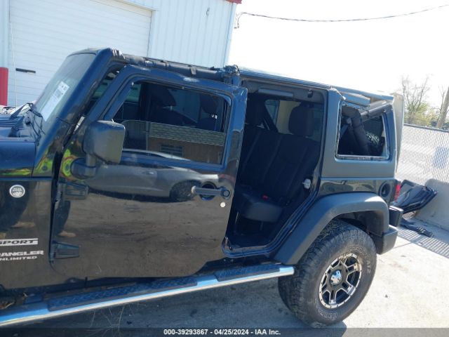 Photo 5 VIN: 1C4BJWDG3FL758938 - JEEP WRANGLER UNLIMITED 