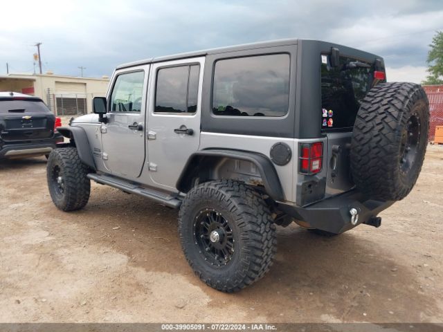 Photo 2 VIN: 1C4BJWDG3GL166490 - JEEP WRANGLER 