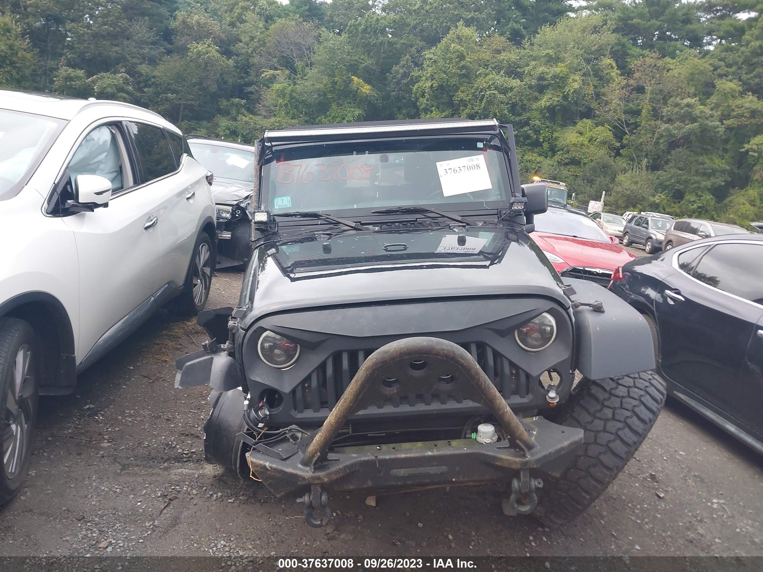 Photo 11 VIN: 1C4BJWDG3HL608363 - JEEP WRANGLER 