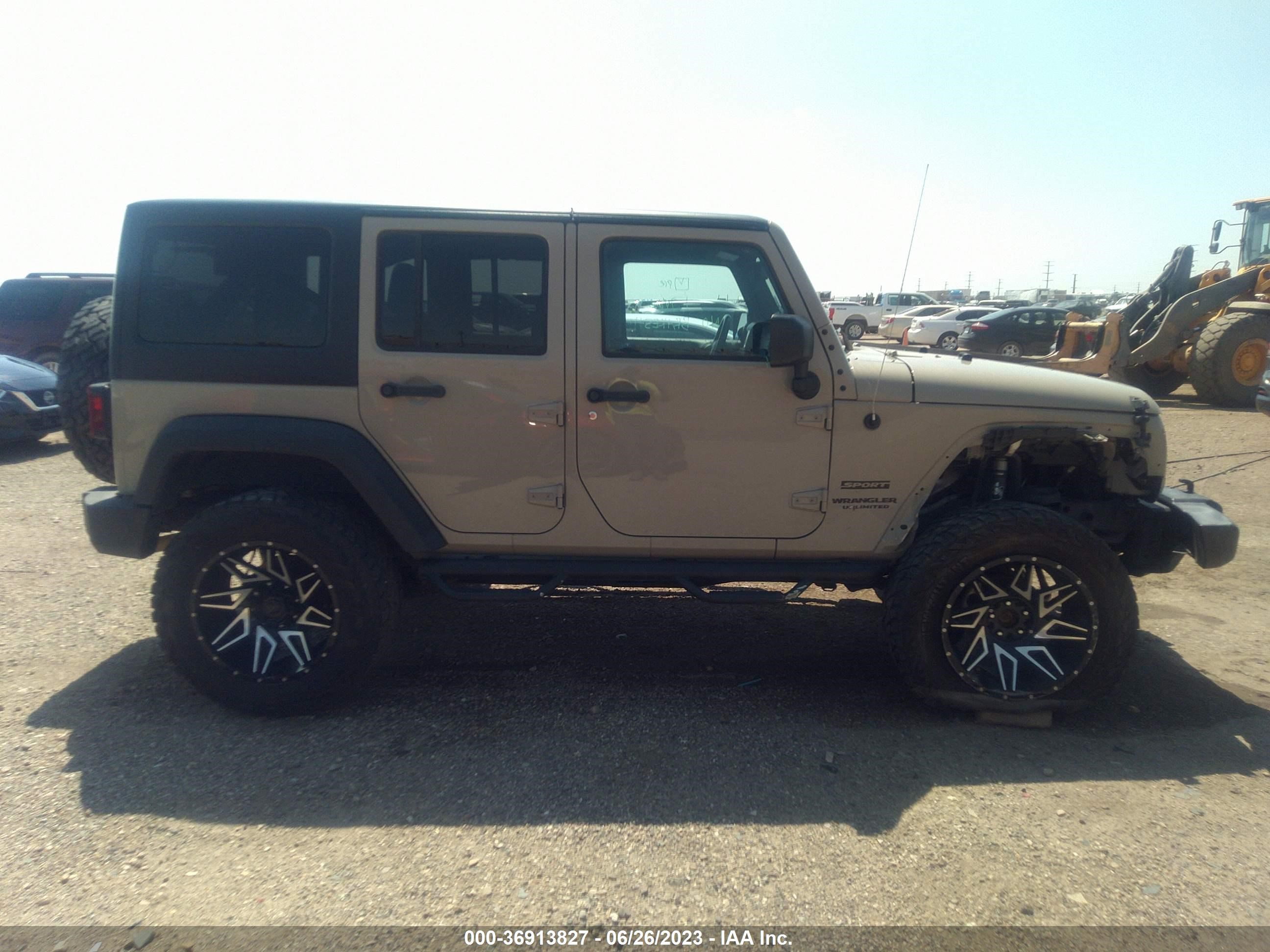 Photo 12 VIN: 1C4BJWDG3HL700377 - JEEP WRANGLER 