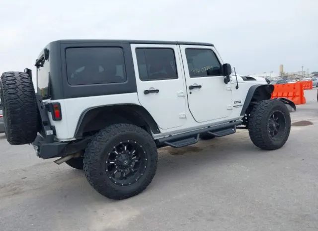 Photo 3 VIN: 1C4BJWDG3HL704672 - JEEP WRANGLER UNLIMITED 