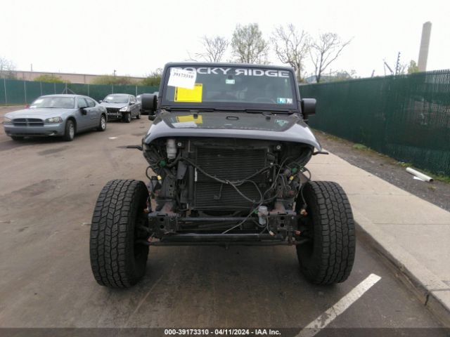 Photo 5 VIN: 1C4BJWDG3HL749403 - JEEP WRANGLER UNLIMITED 