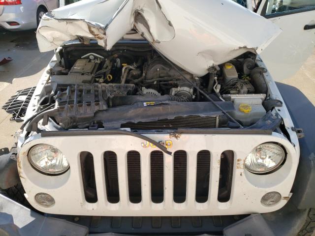 Photo 10 VIN: 1C4BJWDG3JL811615 - JEEP WRANGLER 