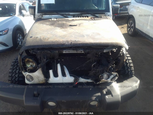 Photo 5 VIN: 1C4BJWDG3JL848518 - JEEP WRANGLER JK UNLIMITED 