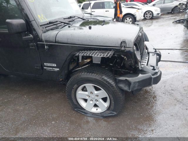 Photo 5 VIN: 1C4BJWDG3JL881969 - JEEP WRANGLER JK 