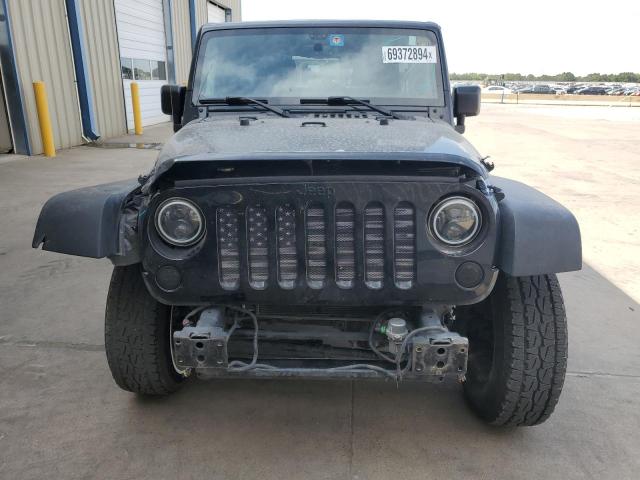 Photo 4 VIN: 1C4BJWDG3JL883656 - JEEP WRANGLER U 