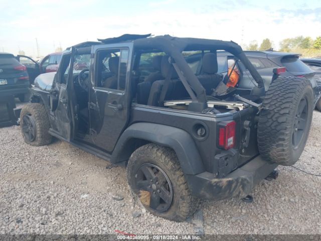 Photo 2 VIN: 1C4BJWDG3JL887609 - JEEP WRANGLER JK 