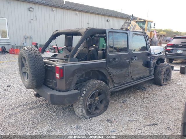 Photo 3 VIN: 1C4BJWDG3JL887609 - JEEP WRANGLER JK 