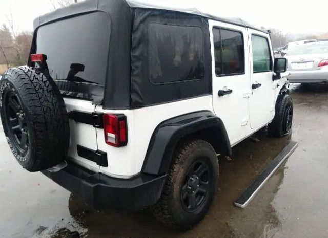 Photo 3 VIN: 1C4BJWDG3JL889005 - JEEP WRANGLER JK UNLIMITED 