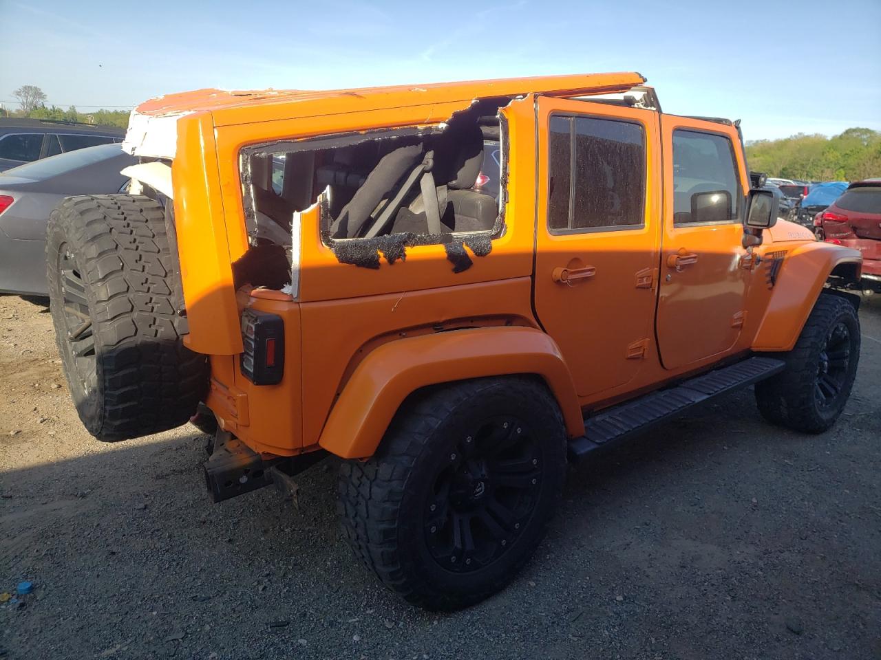 Photo 2 VIN: 1C4BJWDG4CL280914 - JEEP WRANGLER 