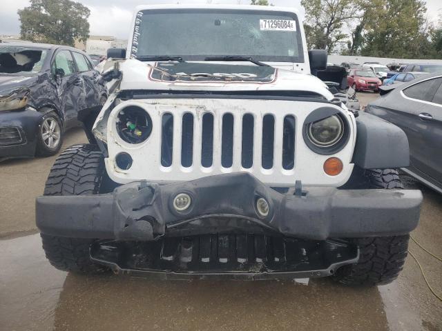 Photo 4 VIN: 1C4BJWDG4CL284526 - JEEP WRANGLER U 