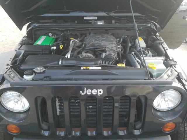 Photo 6 VIN: 1C4BJWDG4DL636814 - JEEP WRANGLER U 