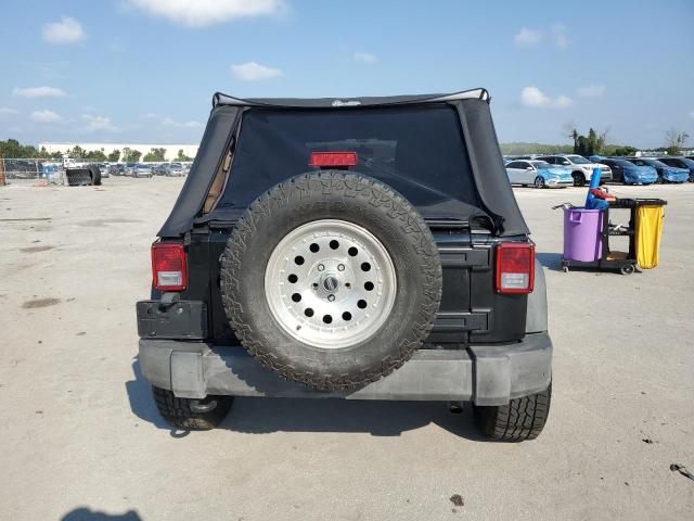 Photo 5 VIN: 1C4BJWDG4DL669439 - JEEP WRANGLER U 