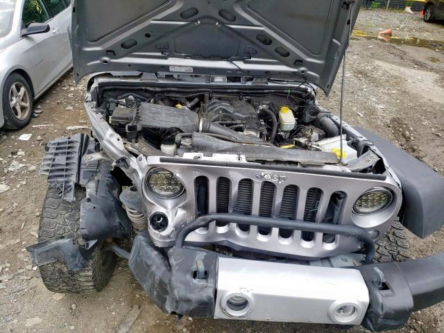 Photo 6 VIN: 1C4BJWDG4EL120292 - JEEP WRANGLER U 