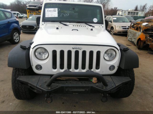 Photo 5 VIN: 1C4BJWDG4EL277398 - JEEP WRANGLER UNLIMITED 