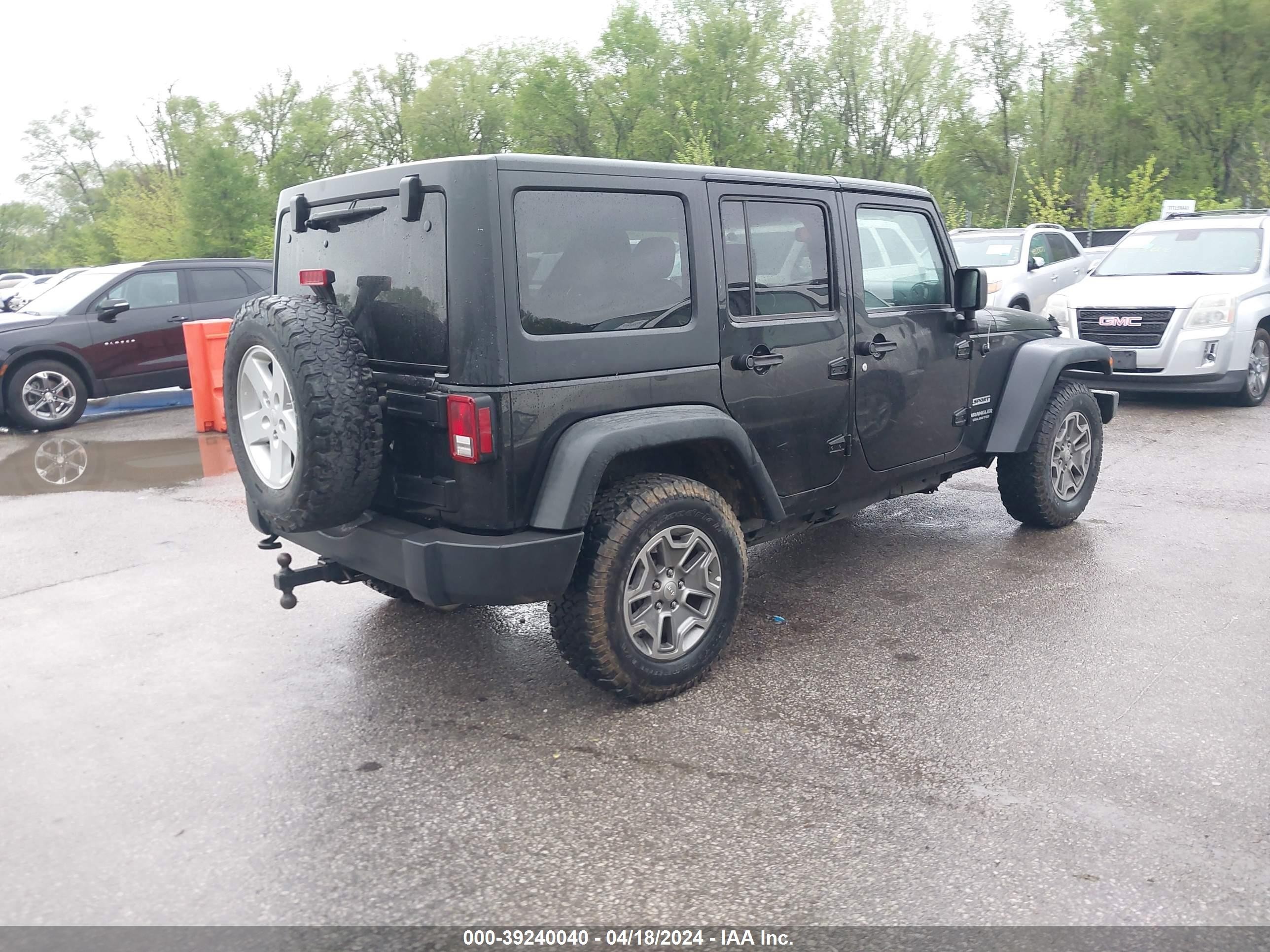 Photo 3 VIN: 1C4BJWDG4FL716522 - JEEP WRANGLER 