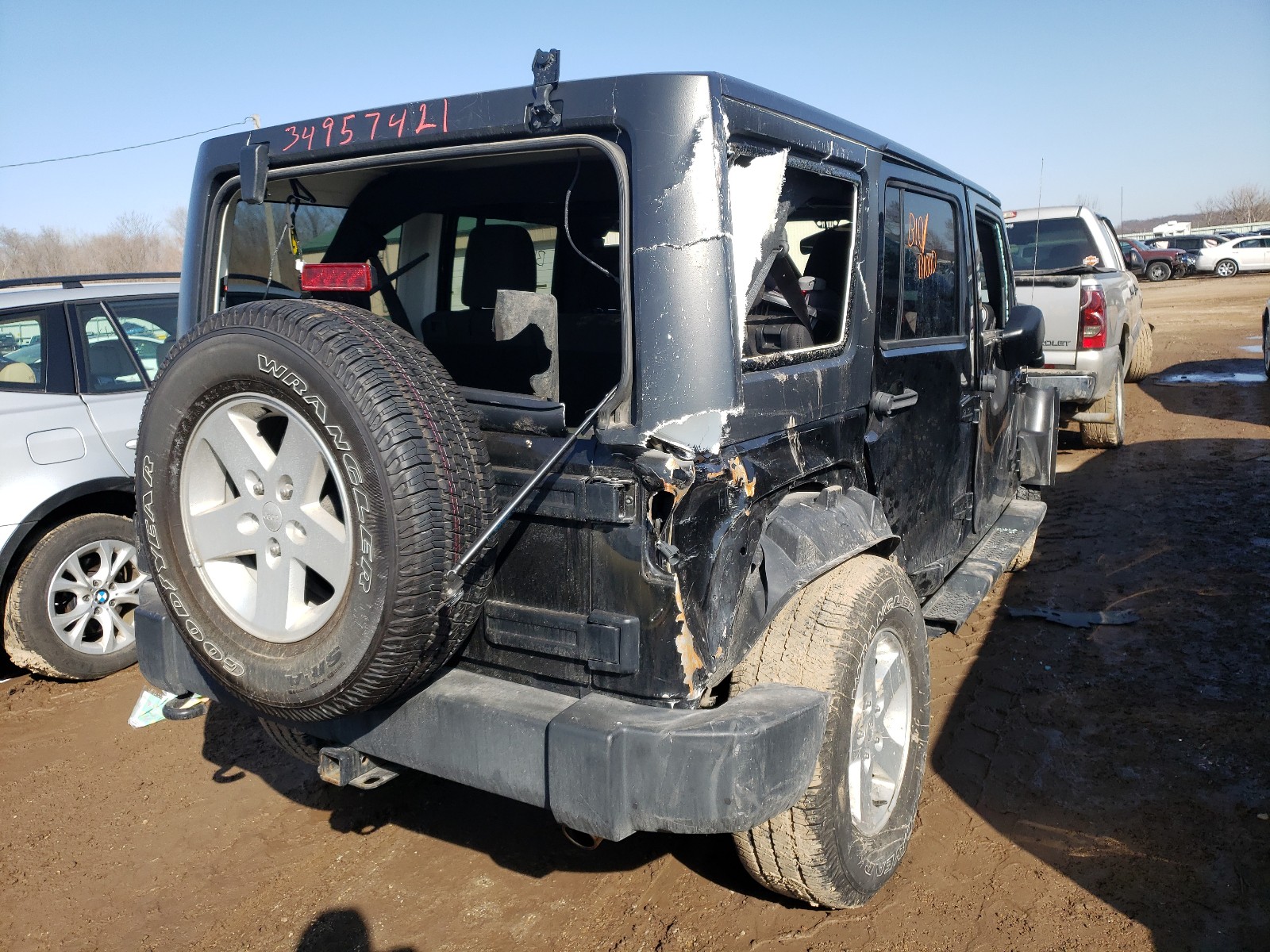 Photo 3 VIN: 1C4BJWDG4FL729867 - JEEP WRANGLER U 