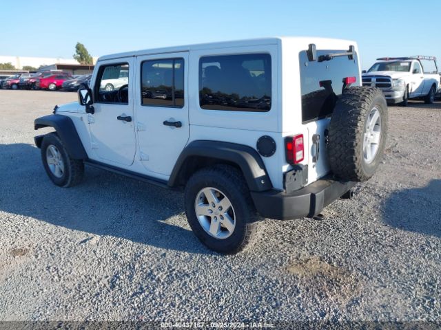 Photo 2 VIN: 1C4BJWDG4GL191043 - JEEP WRANGLER 