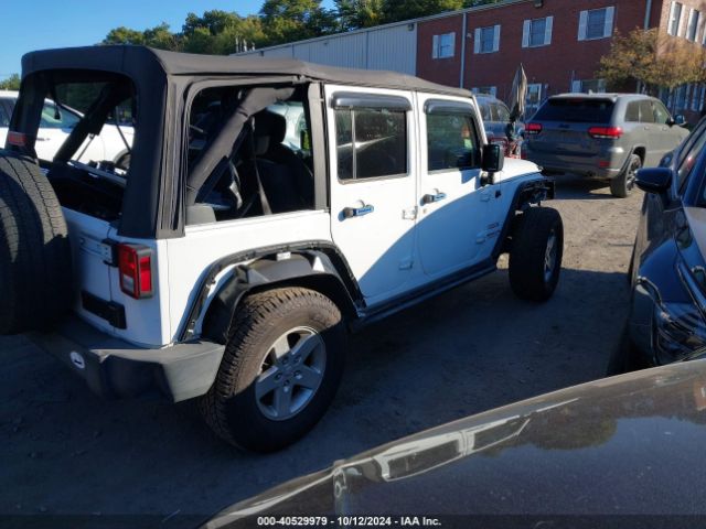 Photo 3 VIN: 1C4BJWDG4GL303047 - JEEP WRANGLER 