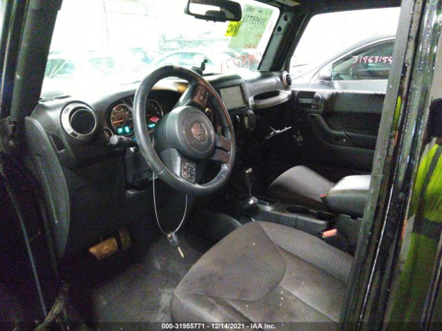 Photo 4 VIN: 1C4BJWDG4HL562445 - JEEP WRANGLER UNLIMITED 