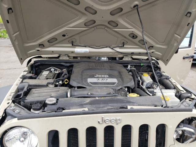 Photo 6 VIN: 1C4BJWDG4HL597888 - JEEP WRANGLER U 