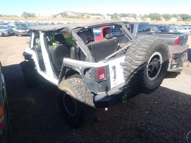 Photo 2 VIN: 1C4BJWDG4HL672279 - JEEP WRANGLER U 