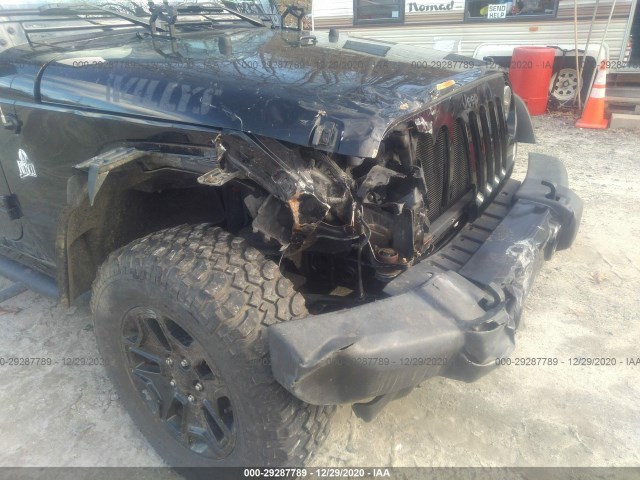 Photo 5 VIN: 1C4BJWDG4HL719472 - JEEP WRANGLER UNLIMITED 