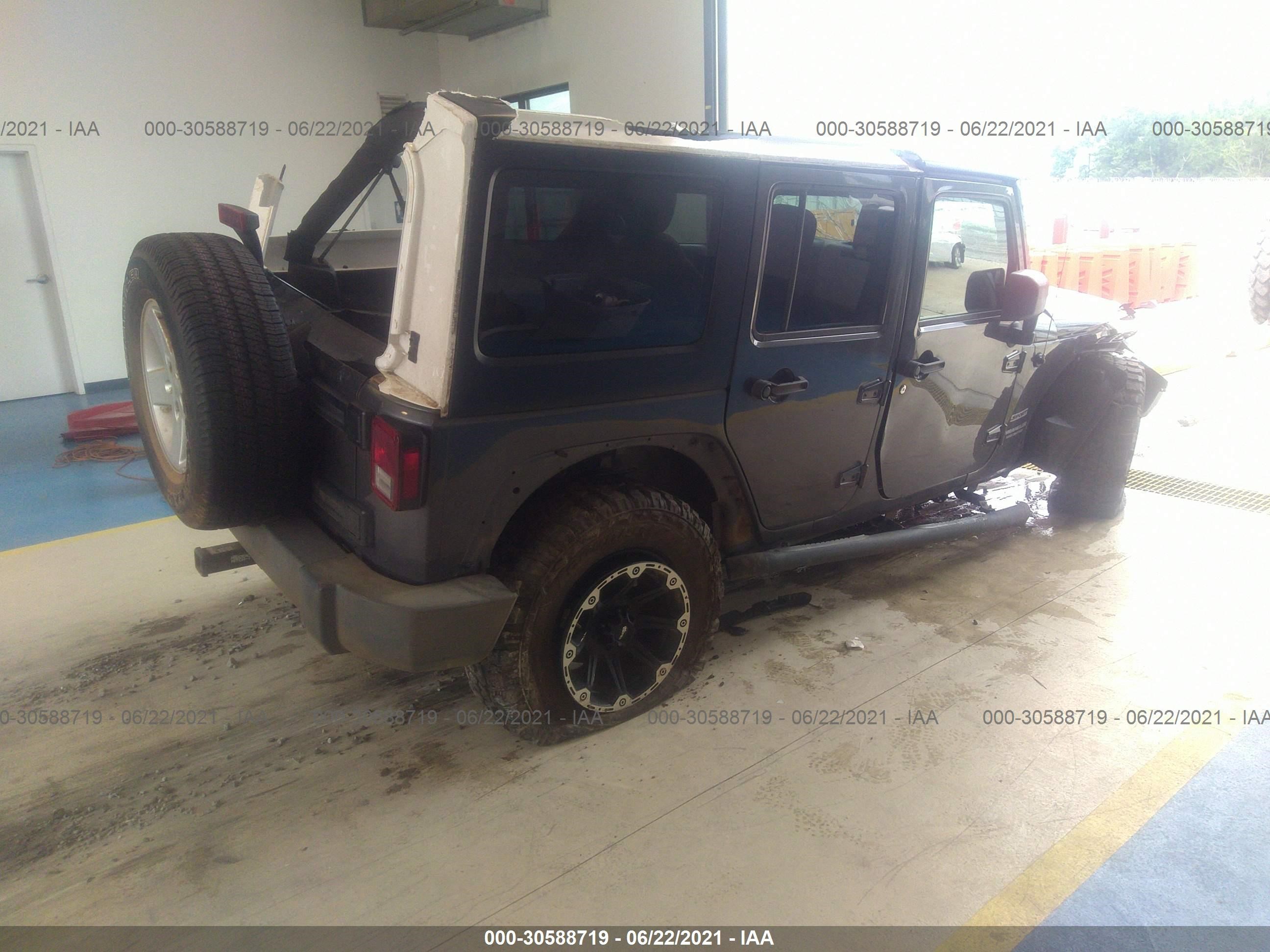 Photo 3 VIN: 1C4BJWDG4HL734506 - JEEP WRANGLER 