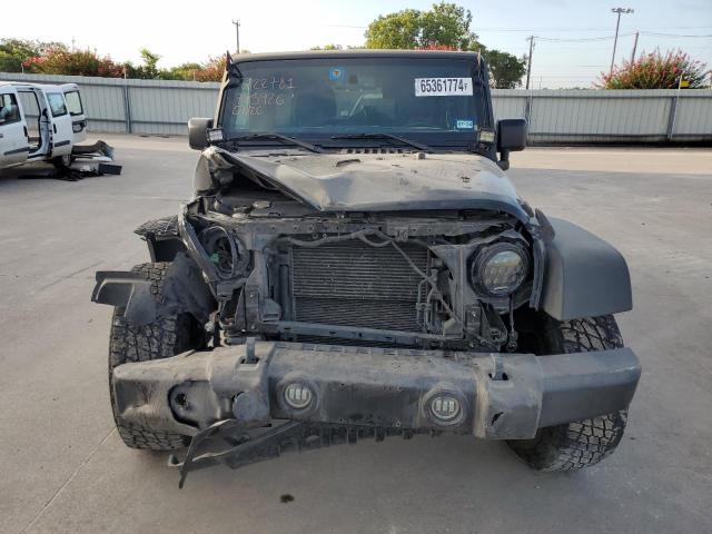 Photo 4 VIN: 1C4BJWDG4HL745926 - JEEP WRANGLER 